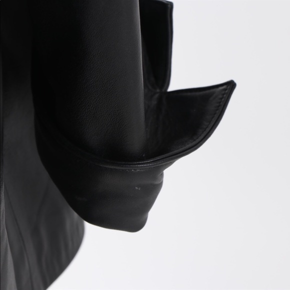 fine leather coat with Black Fox Collar - Picture 5 of 6